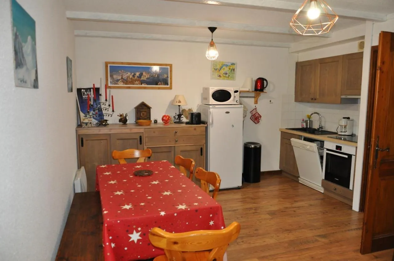 Yeti 2 Apartment Chatel